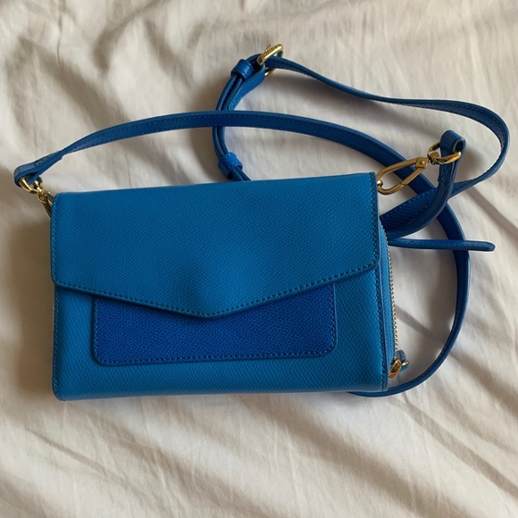 Vera Bradley Handbags - Vera Bradley Blue Leather Small Clutch Crossbody